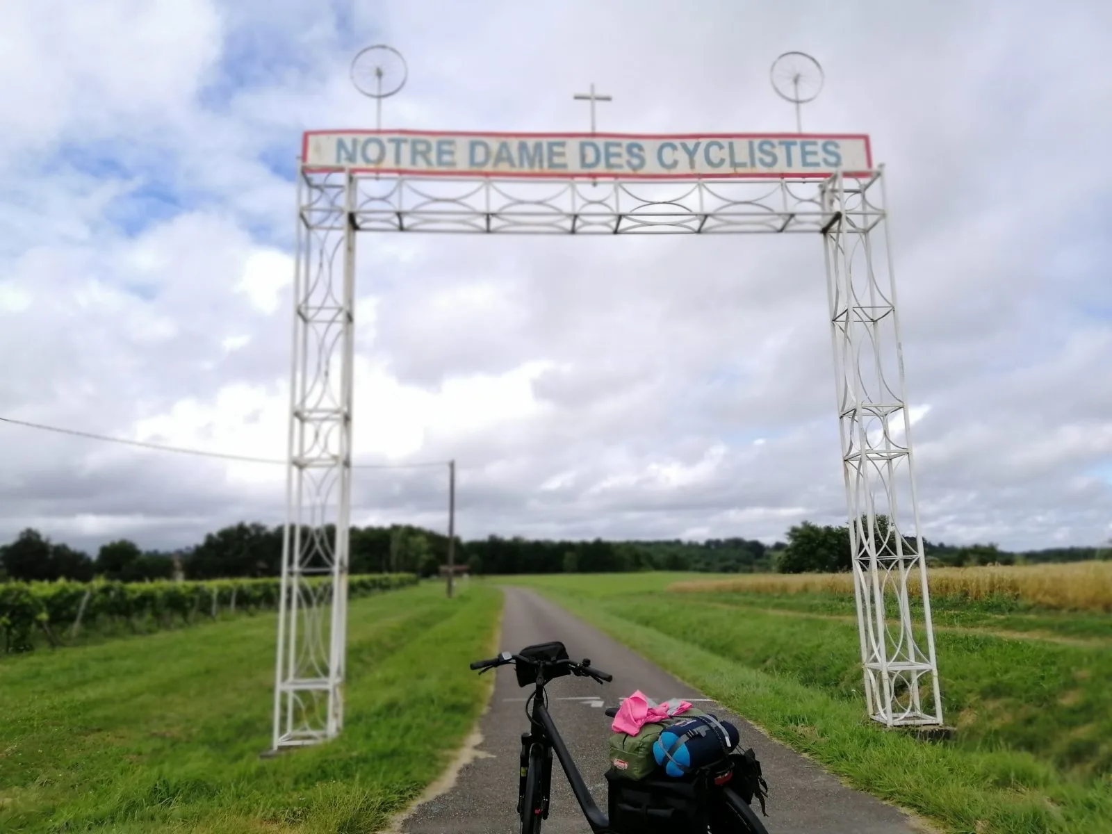 electrique entrée chapelle