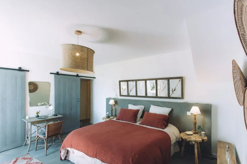 landes-pays-basque-hastingues-sudouest-location-maison-de-vacances-gite-chambre-deco-persienne