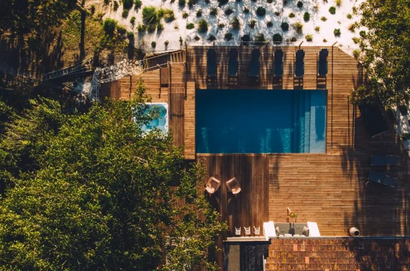 landes-pays-basque-hastingues-sudouest-location-maison-de-vacances-gite-terrasse-exterieur-vuehaut-piscine