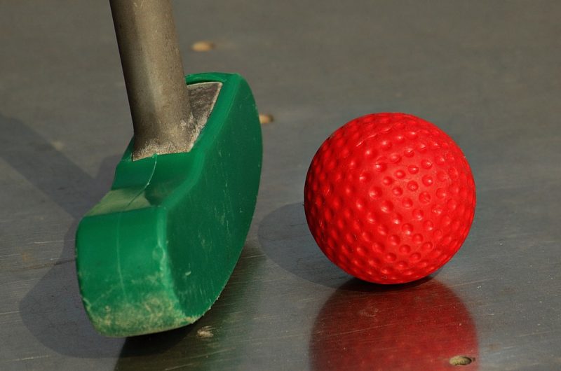 mini-golf-2254561_1280
