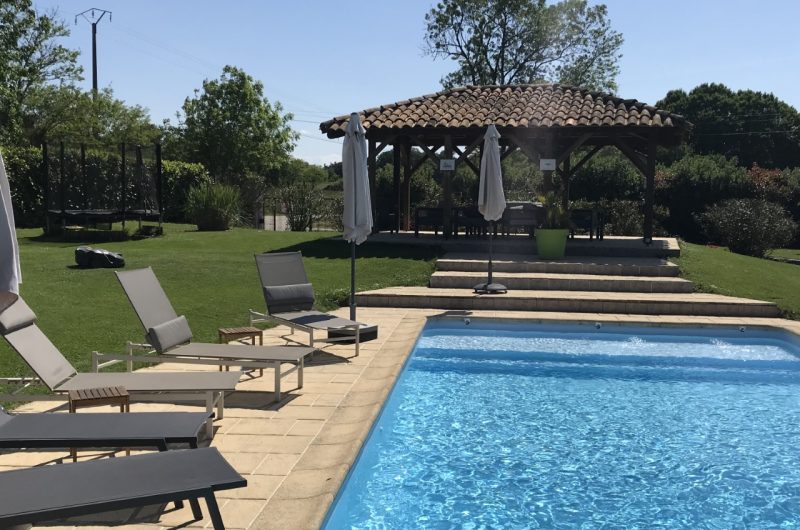 piscine vue du kiosque