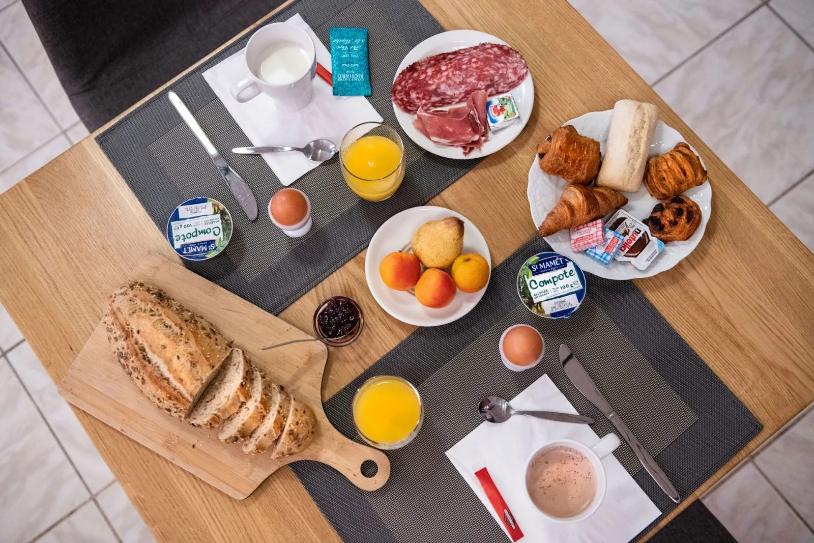 residence-cerise-les-jardins-du-lac-saint-paul-les-dax-salle-de-petit-dejeuner-(12)