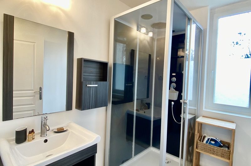 salle d’eau appartement 11