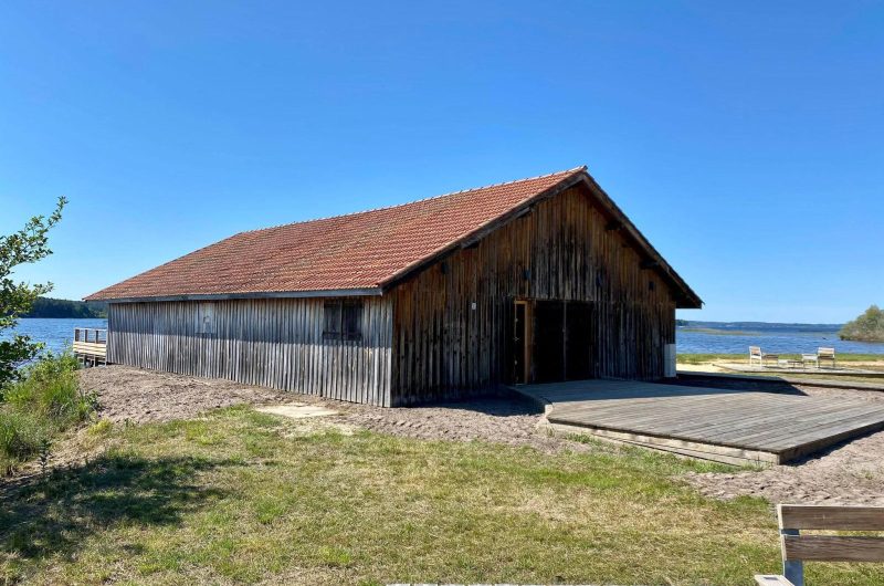 salle-la-cabane-d-eulalie-landes
