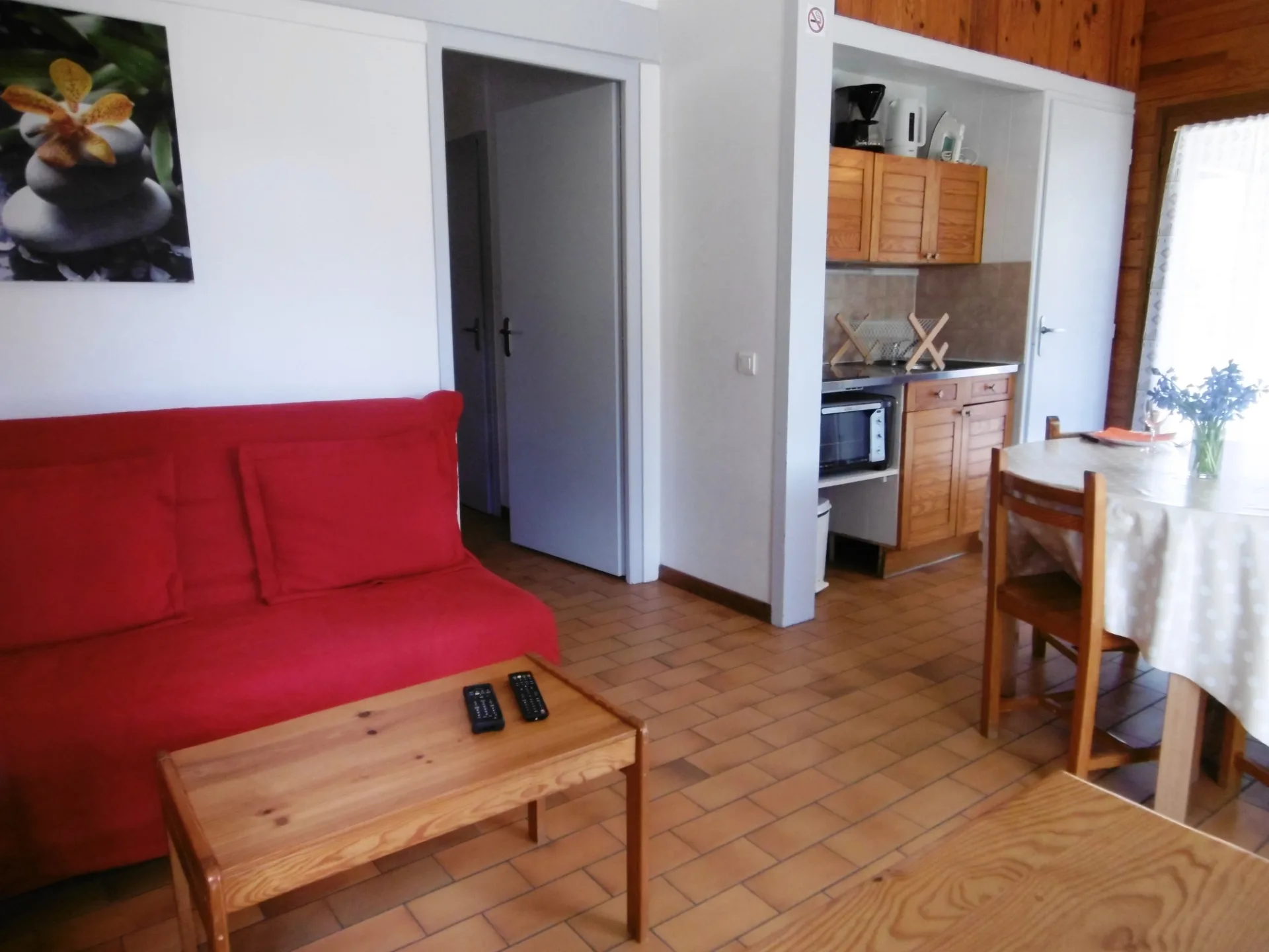 salon-gite-aubepine-brocas-les-forges-landes-de-gascogne-gites40-10217