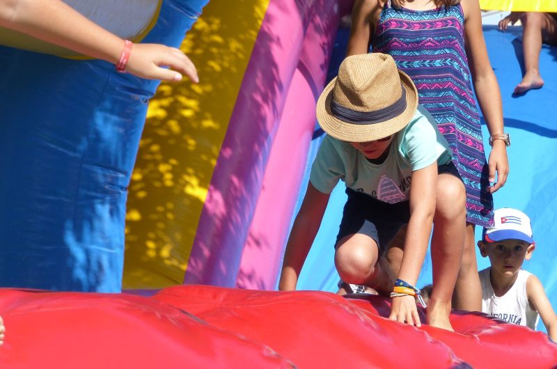 structure-gonflable-paques-biscarrosse